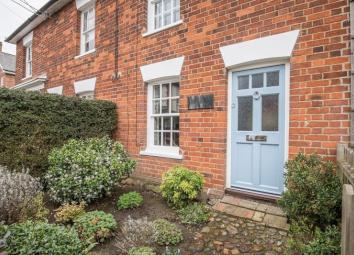 Terraced house For Sale in Cambridge