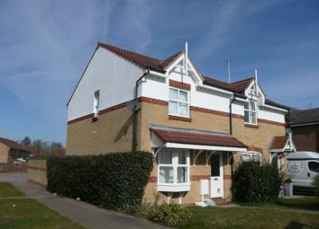 Terraced house To Rent in Crawley