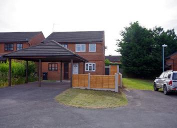 Semi-detached house To Rent in Lydney