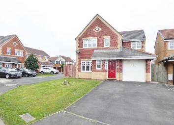 Detached house To Rent in Preston