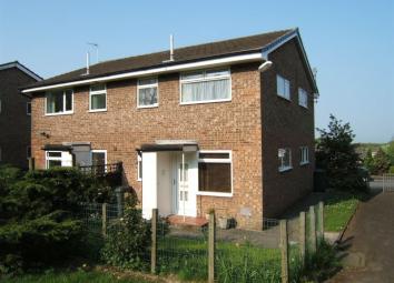 Semi-detached house To Rent in Chorley