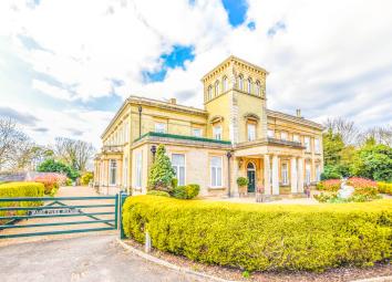 Flat To Rent in Ware