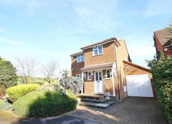 3 Bedroom Detached house to rent