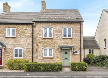 End terrace house For Sale in Sherborne