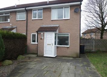 Semi-detached house To Rent in Preston
