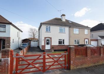 Semi-detached house For Sale in Bognor Regis