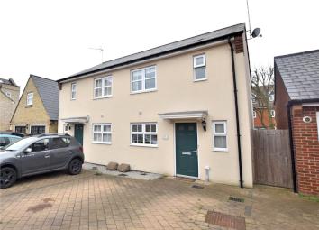2 Bedroom Semi-detached house for sale