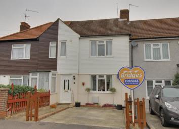 Terraced house For Sale in Aldershot