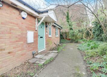 Bungalow For Sale in London