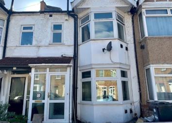 Terraced house To Rent in Hounslow