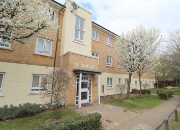 Flat For Sale in Feltham