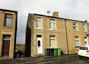 End terrace house For Sale in Batley