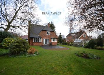 Detached house For Sale in Ossett