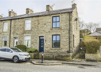 End terrace house For Sale in Rossendale