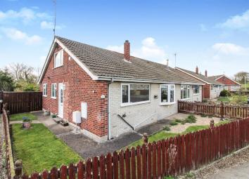 Semi-detached bungalow For Sale in Driffield