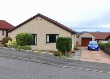 Detached bungalow For Sale in Perth