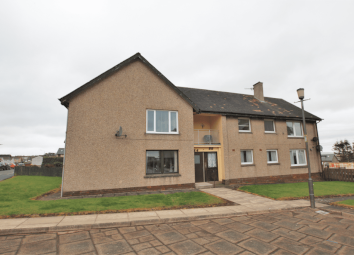 Flat For Sale in Lanark