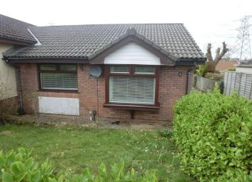 Semi-detached bungalow For Sale in Swansea