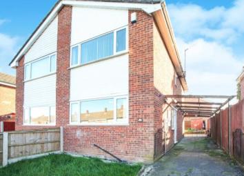 Semi-detached house For Sale in Winsford