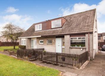 Semi-detached house For Sale in Leven