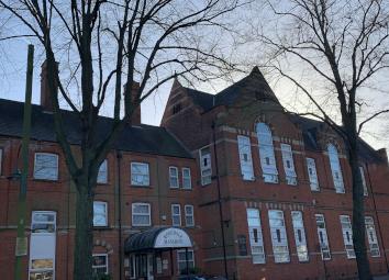 Flat For Sale in Hull