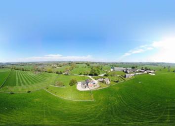 Barn conversion For Sale in Harrogate