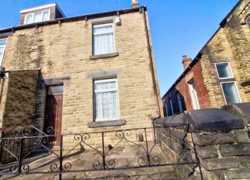 End terrace house For Sale in Barnsley