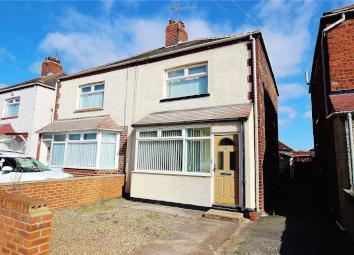 Semi-detached house For Sale in Hessle