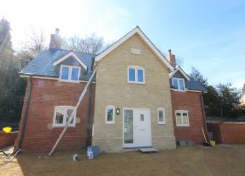 Detached house To Rent in Salisbury