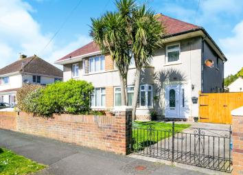 Semi-detached house For Sale in Porthcawl