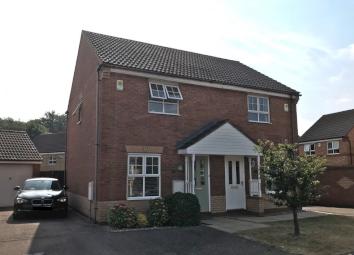 Semi-detached house For Sale in Sandy