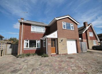 Detached house For Sale in Pulborough