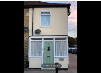 End terrace house To Rent in Croydon