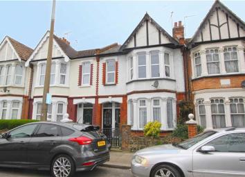 Flat For Sale in Westcliff-on-Sea