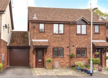 Semi-detached house For Sale in Sandhurst