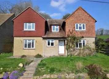 Detached house For Sale in Tunbridge Wells