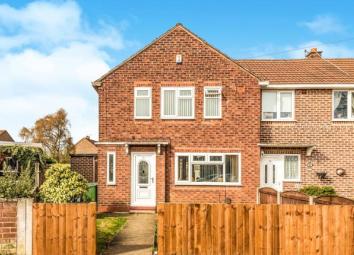 End terrace house For Sale in Sale
