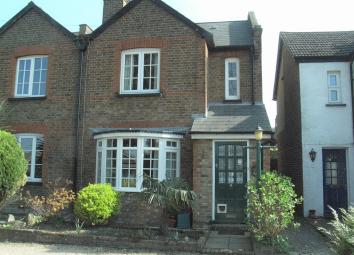 Semi-detached house For Sale in Epsom