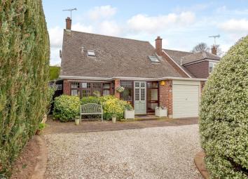 Detached house For Sale in Ingatestone