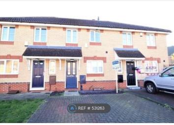 Semi-detached house To Rent in Grays