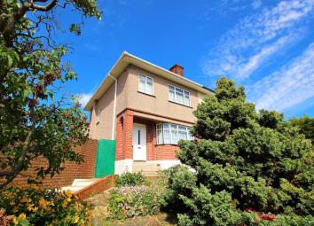 Semi-detached house To Rent in Romford