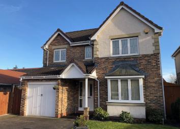 Detached house For Sale in Livingston