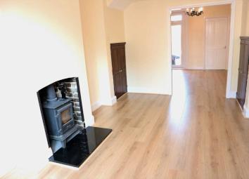 Terraced house To Rent in Canterbury