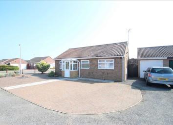 Bungalow For Sale in Clacton-on-Sea