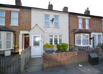 Terraced house For Sale in Feltham