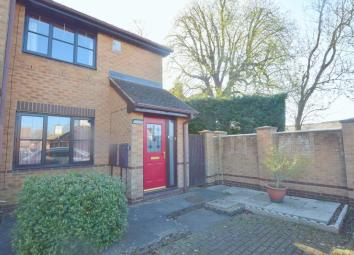 Semi-detached house For Sale in Milton Keynes