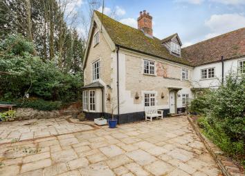 5 Bedroom Semi-detached house for sale
