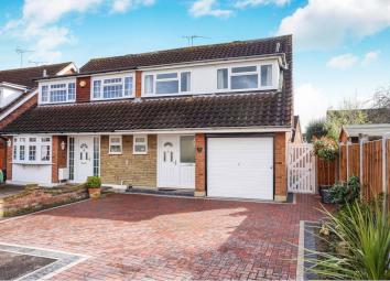 Semi-detached house For Sale in Wickford
