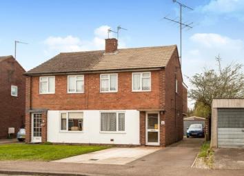 Semi-detached house For Sale in Cambridge