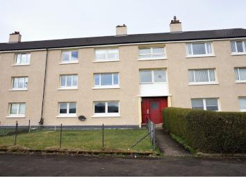 Flat For Sale in Johnstone